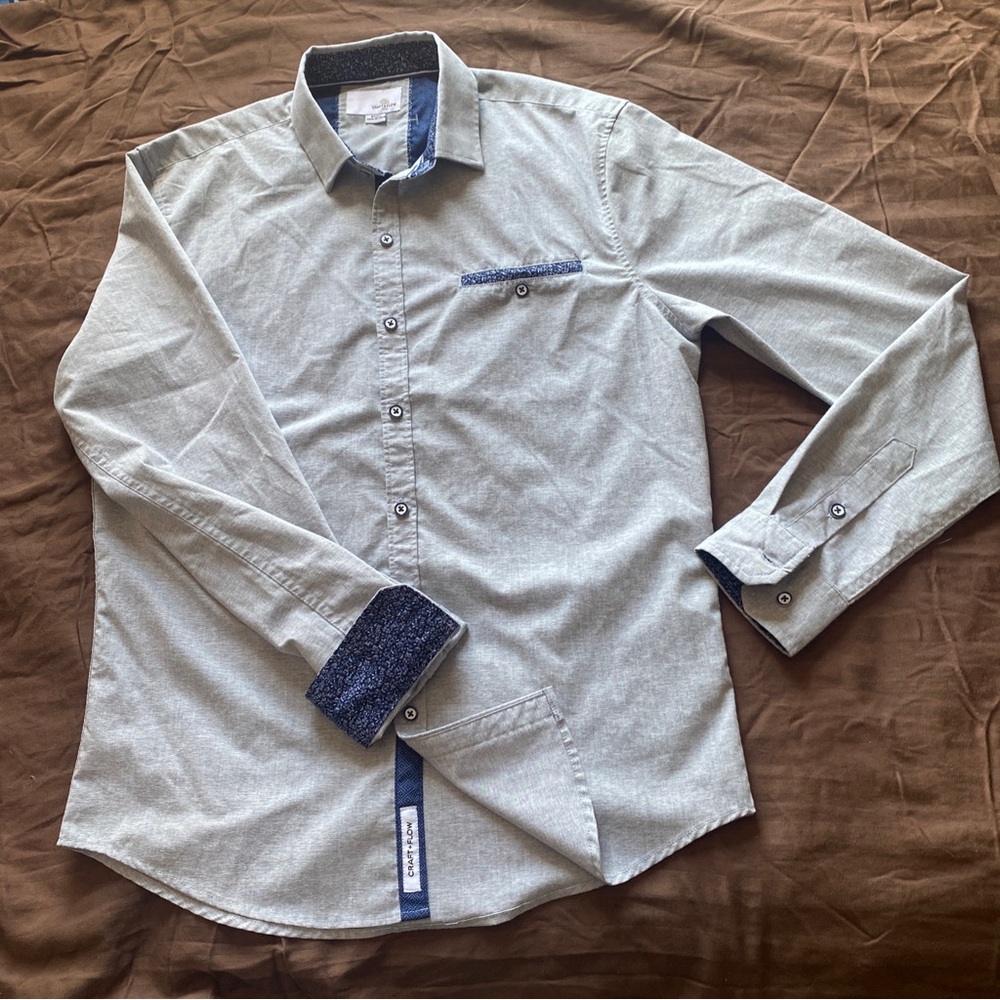 Craft And Flow Visitor Piper Button Shirt Size S Light Grey With Dark Blue Trim